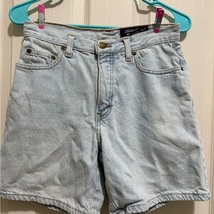 VINTAGE Eddie Bauer Light Blue Denim Jeans